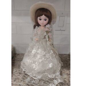 Vintage Bradley Doll, Bride, Item No 112, NWT